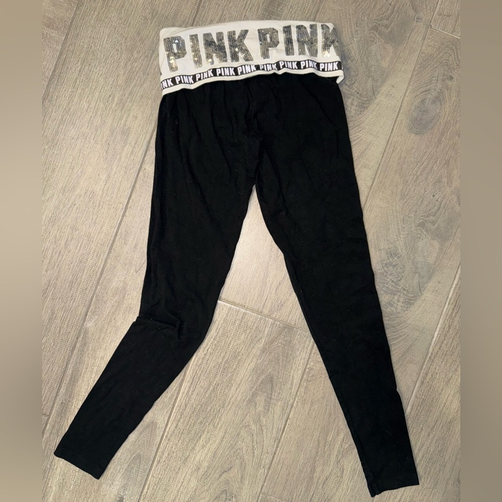 Victoria’s Secret PINK yoga leggings